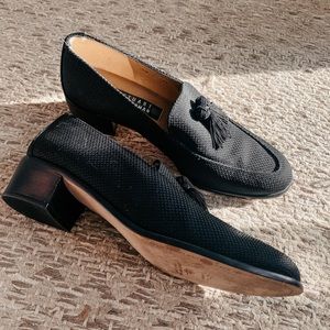 Stuart Weitzman  Vintage Black Tassel Accent Loafers US 9